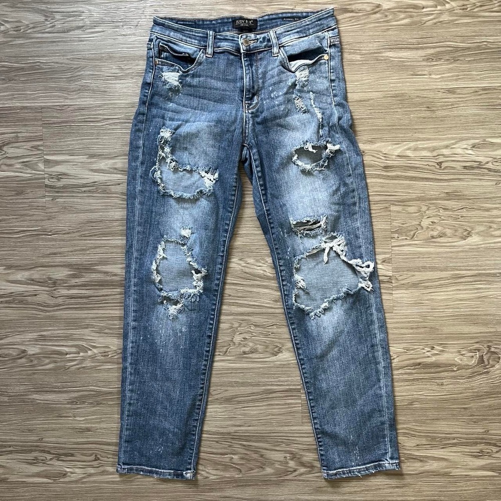 Women's Judy Blue Boyfriend Fit Size 7/28 Blue Darkwash Distressed Rips Denim